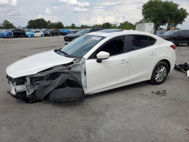  MAZDA 3 2015 White