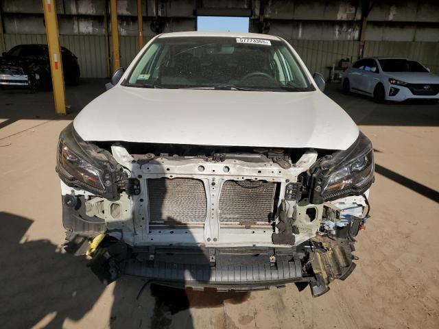  SUBARU LEGACY 2018 Белый