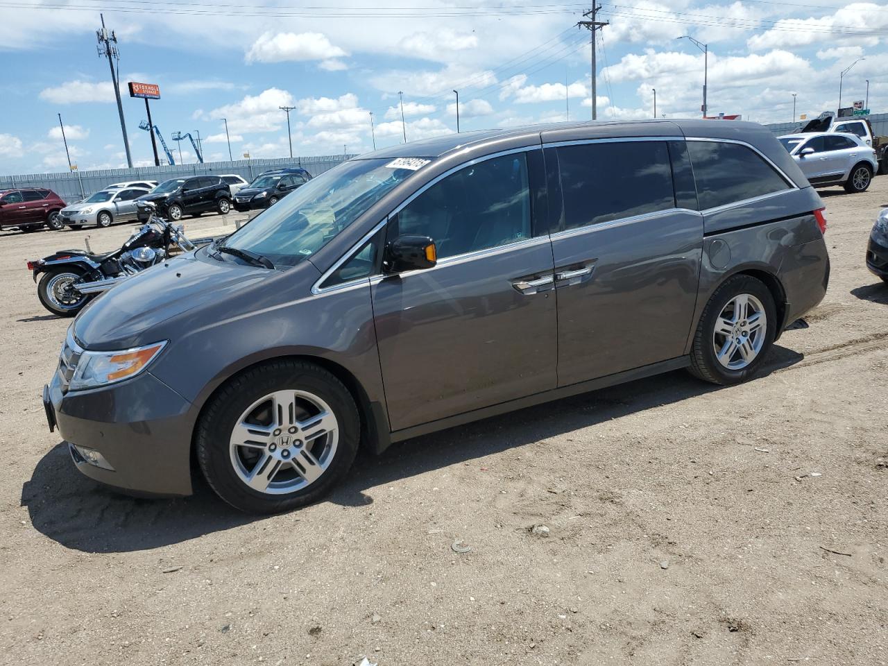 2011 Honda Odyssey To 3.5L zu verkaufen in Greenwood, NE - Rear End