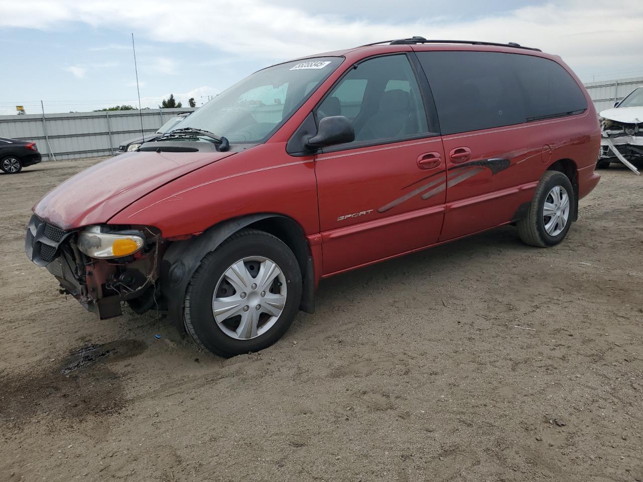 2000 Dodge Grand Caravan Se for Sale in Bakersfield, CA - Front End