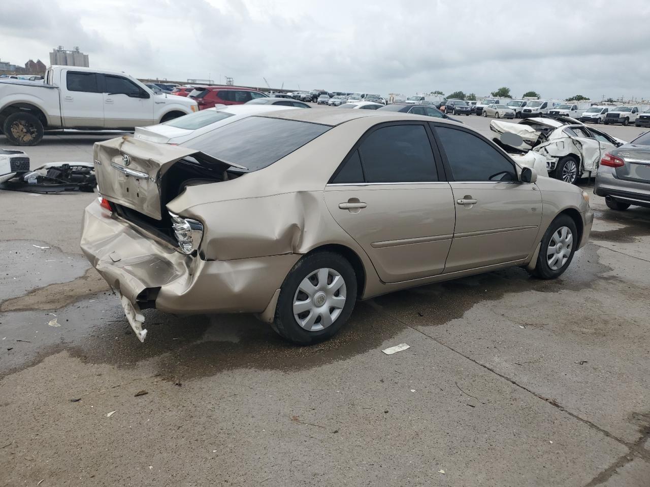 2002 Toyota Camry - Image 3