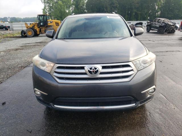 Паркетники TOYOTA HIGHLANDER 2012 Серый