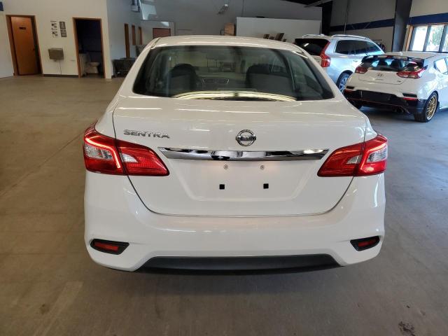 Sedans NISSAN SENTRA 2016 White