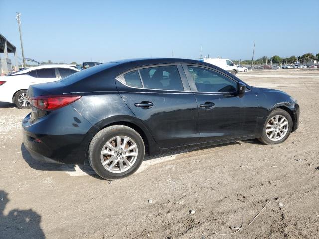  MAZDA 3 2016 Czarny