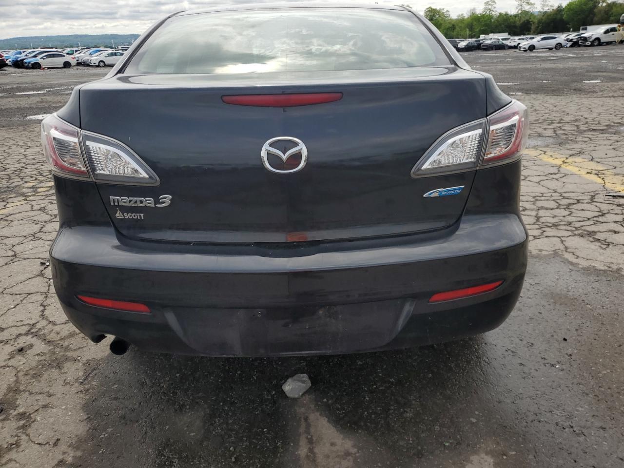2013 Mazda 3 I VIN: JM1BL1UP0D1835822 Lot: 57430665