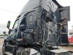 2019 Freightliner Cascadia 126 Semi Truck იყიდება Moraine-ში, OH - All Over