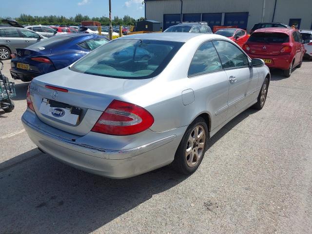 2002 MERCEDES BENZ CLK 240 EL