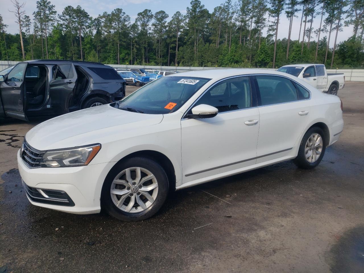 2017 Volkswagen Passat S na sprzedaż w Harleyville, SC - Water/Flood