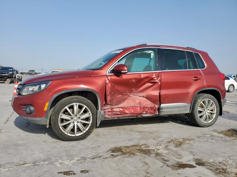  VOLKSWAGEN TIGUAN 2016 Burgundy