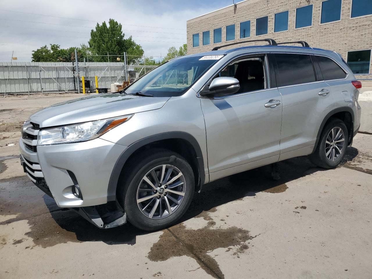 2018 Toyota Highlander Se
