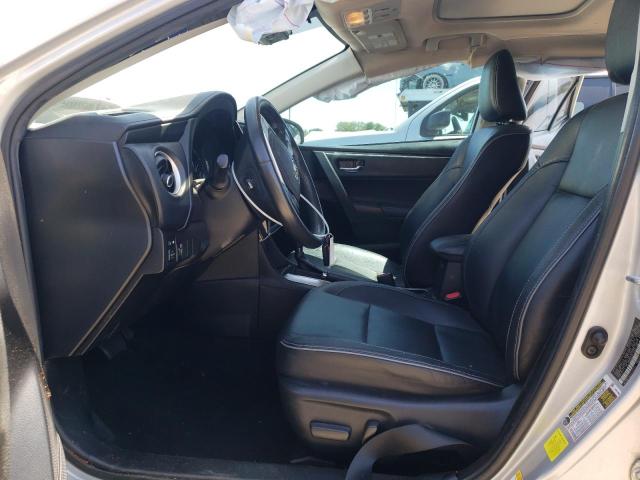  TOYOTA COROLLA 2018 Серебристый