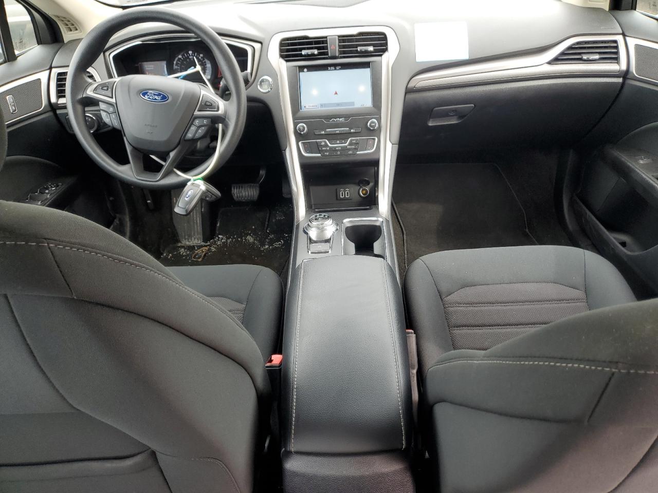 2019 Ford Fusion Se VIN: 3FA6P0LU2KR263961 Lot: 54028585