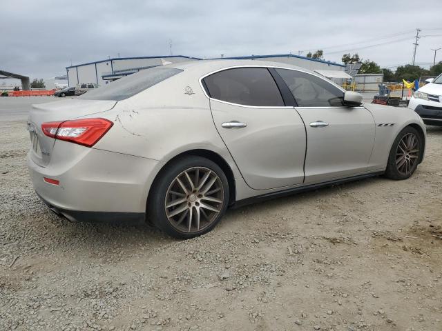 Sedans MASERATI ALL MODELS 2015 Złoty