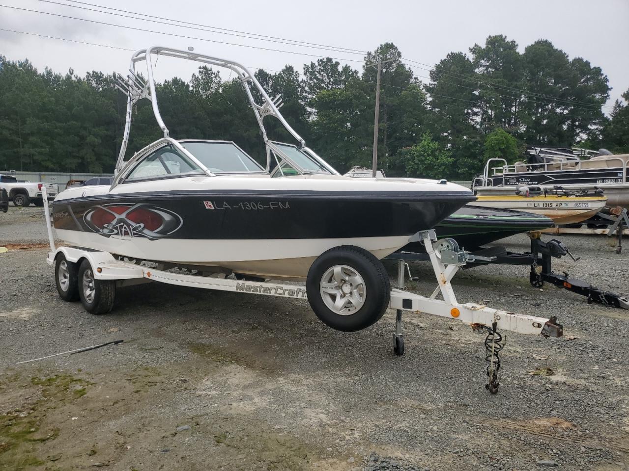 2002 Mastercraft Boat for Sale in Shreveport, LA - Minor Dent/Scratches