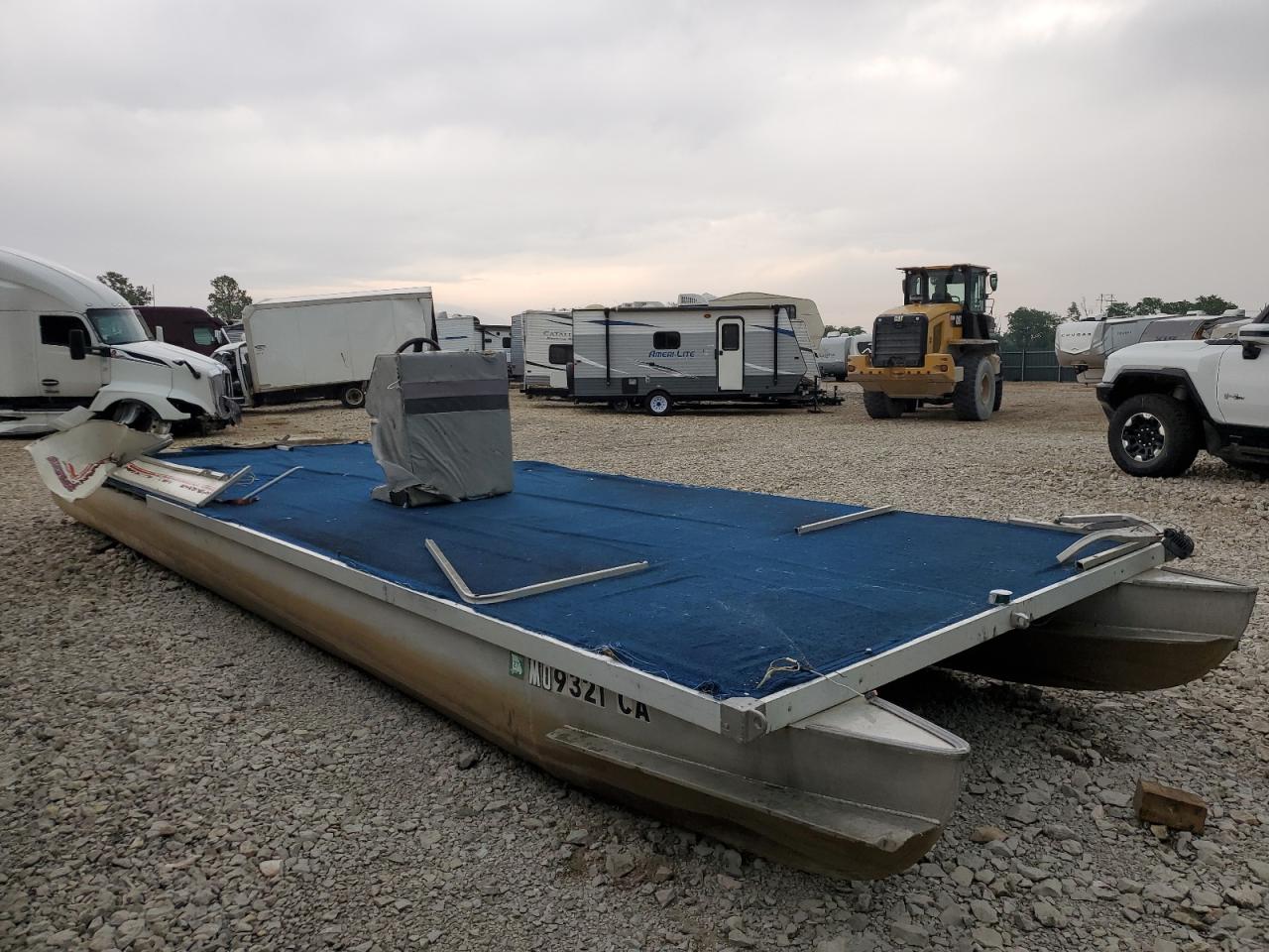 1986 Boat Other for Sale in Sikeston, MO - All Over