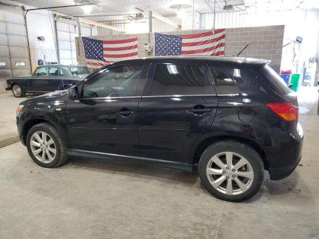 Паркетники MITSUBISHI OUTLANDER 2015 Черный