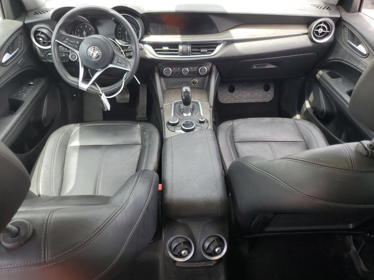 zasfakbn1j7b92055 ZASFAKBN1J7B92055 2018 Alfa Romeo Stelvio Ti