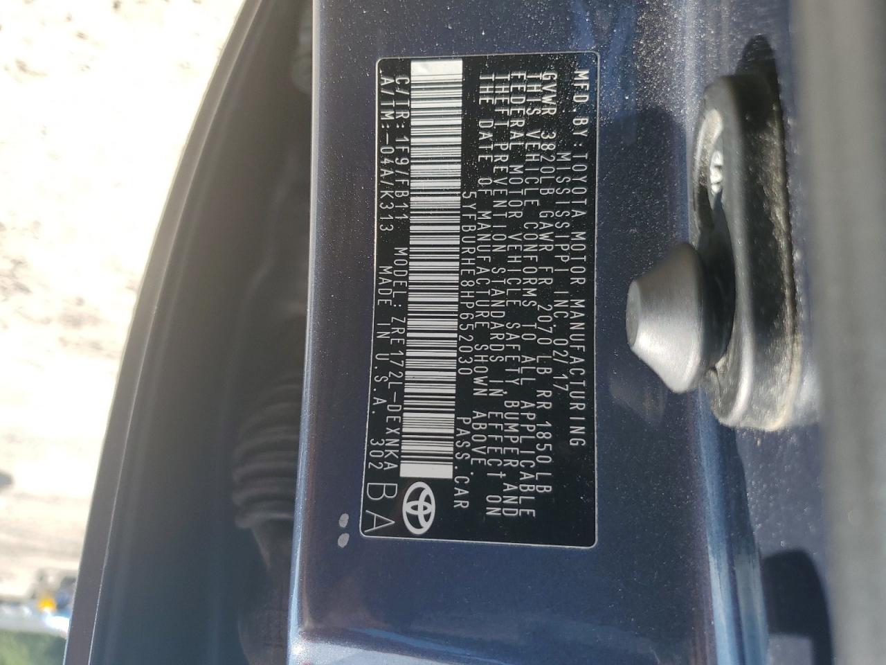 2017 Toyota Corolla L VIN: 5YFBURHE8HP652030 Lot: 56670055