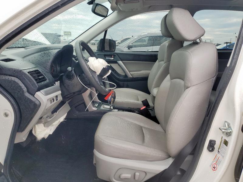  SUBARU FORESTER 2015 Белый