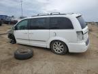 2016 Chrysler Town & Country Touring للبيع في Woodhaven، MI - Front End