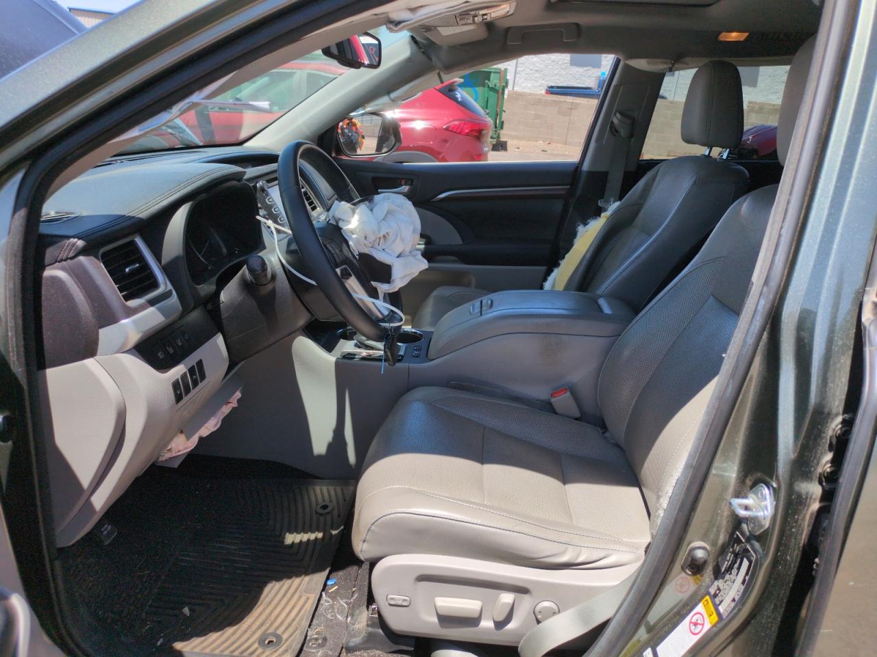 2015 Toyota Highlander Limited VIN: 5TDDKRFH2FS213504 Lot: 56873905
