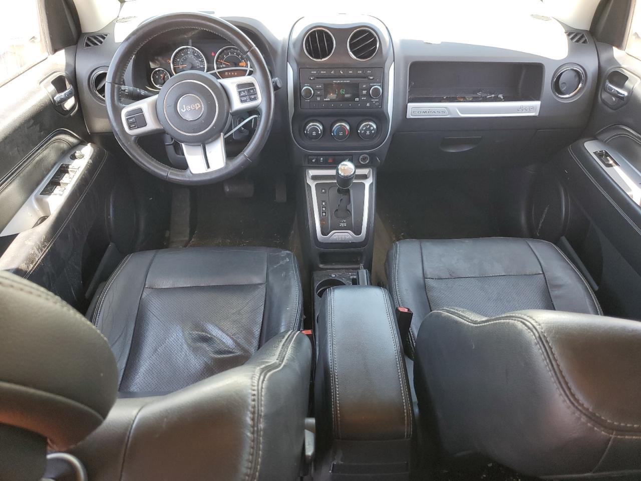 2016 Jeep Compass Latitude VIN: 1C4NJCEA2GD800596 Lot: 57203705