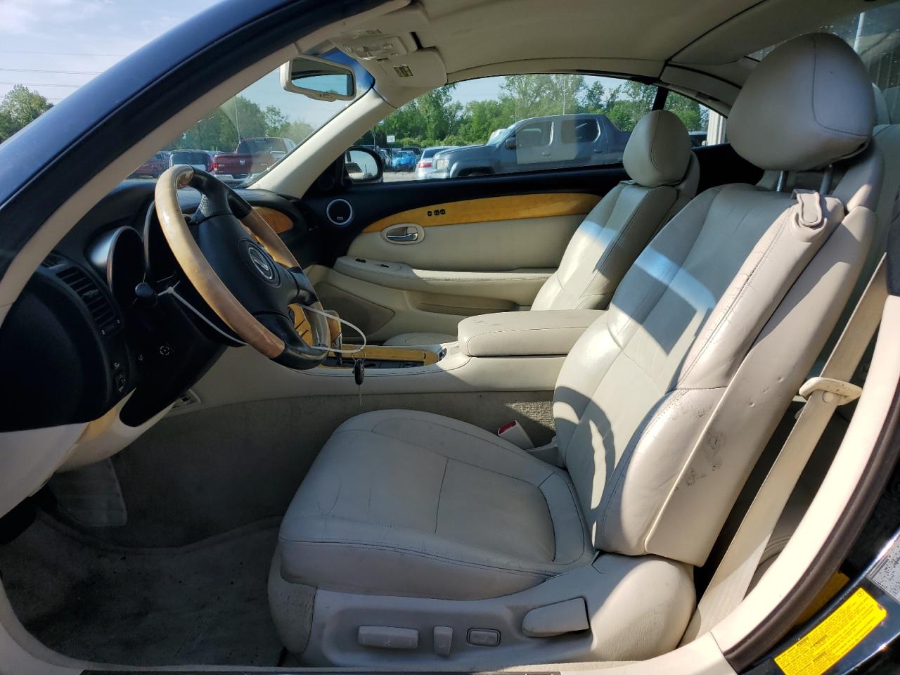 2002 Lexus Sc 430 VIN: JTHFN48Y320002422 Lot: 57104945
