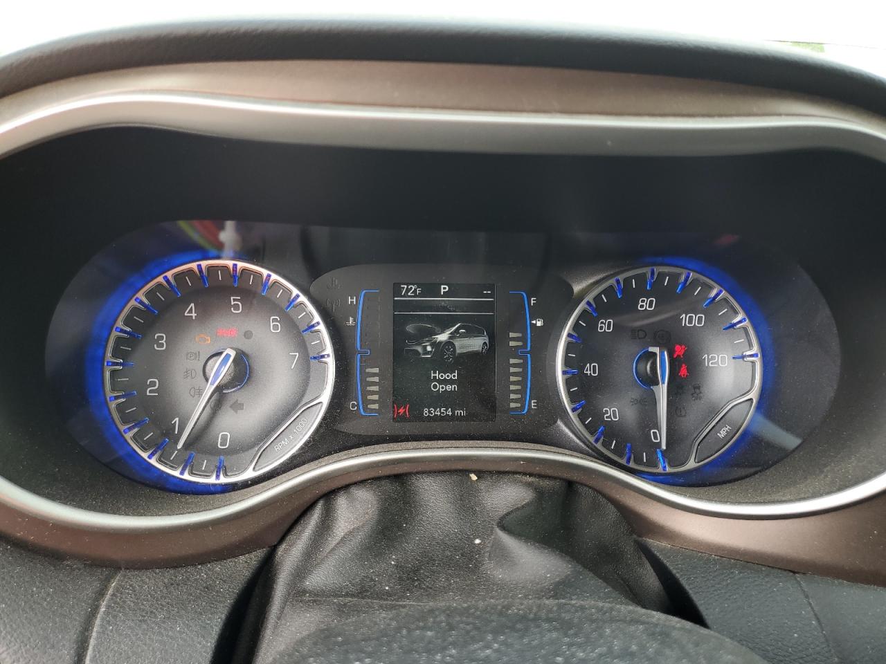2018 Chrysler Pacifica Touring L VIN: 2C4RC1BG8JR127200 Lot: 56929415