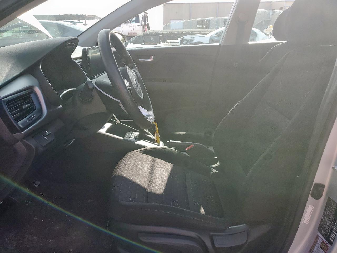 2021 Kia Rio Lx VIN: 3KPA24AD6ME412492 Lot: 59153305