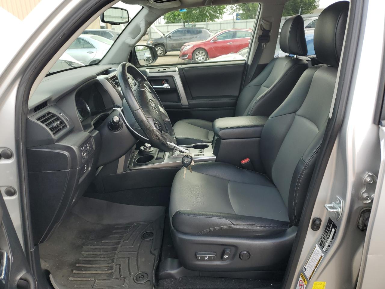 2015 Toyota 4Runner Sr5/Sr5 Premium VIN: JTEBU5JR0F5203498 Lot: 56595885