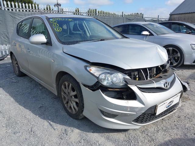 2011 HYUNDAI I30 COMFOR