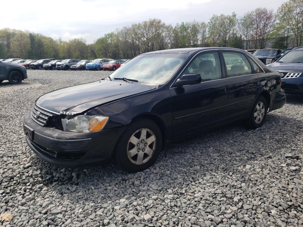 2003 Toyota Avalon Xl for Sale in North Billerica, MA - Front End