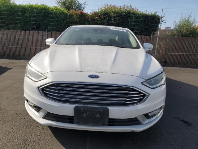 Седаны FORD FUSION 2017 Белый