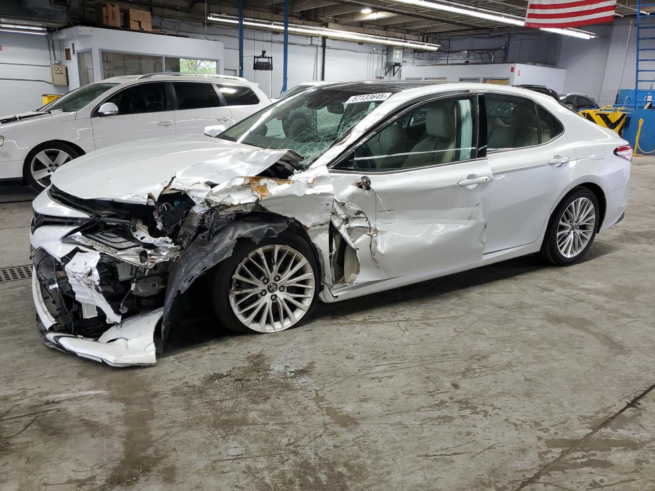 2018 Toyota Camry L للبيع في Wheeling، IL - All Over