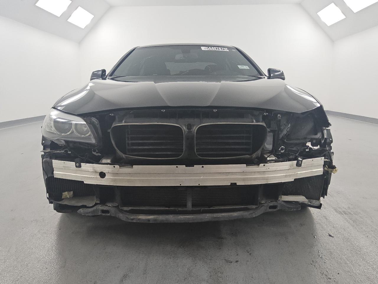 Van Nuys, CA에서 판매 중인 2013 Bmw 535 I - Front End