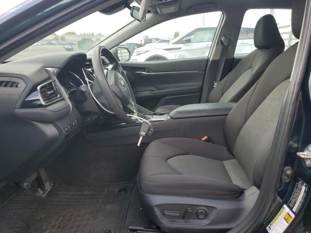  TOYOTA CAMRY 2019 Granatowy