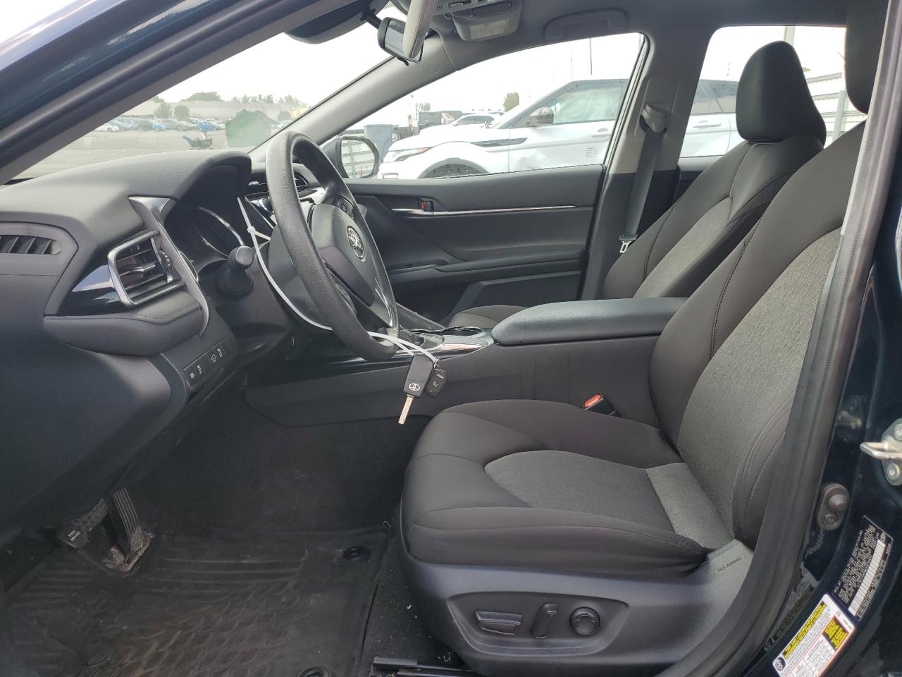 4T1B11HK8KU816852 TOYOTA CAMRY 2019