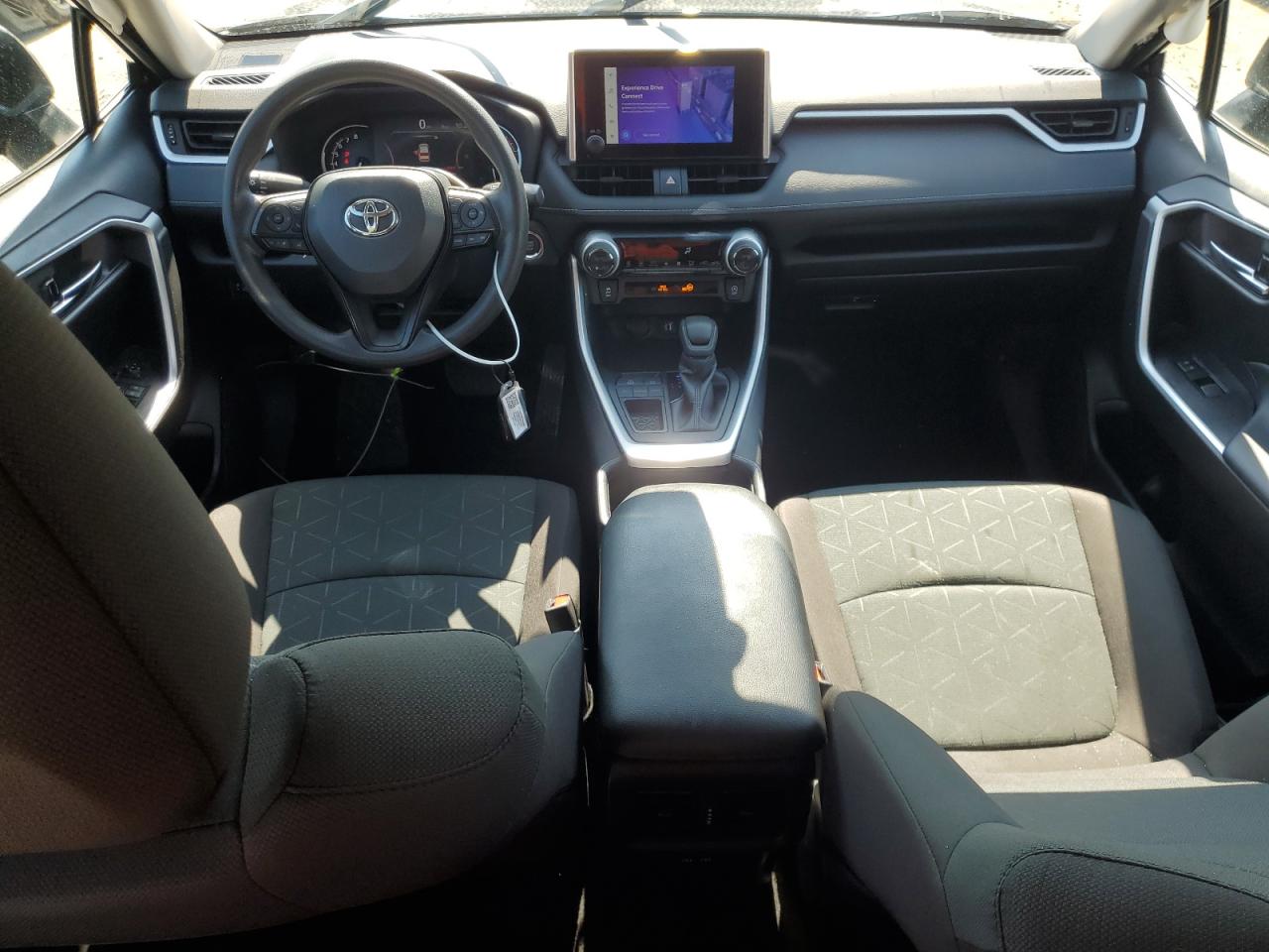 2T3W1RFV0RW336870 TOYOTA RAV4 2024