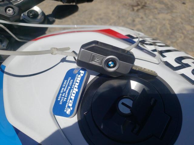  BMW S 2023 Два тона