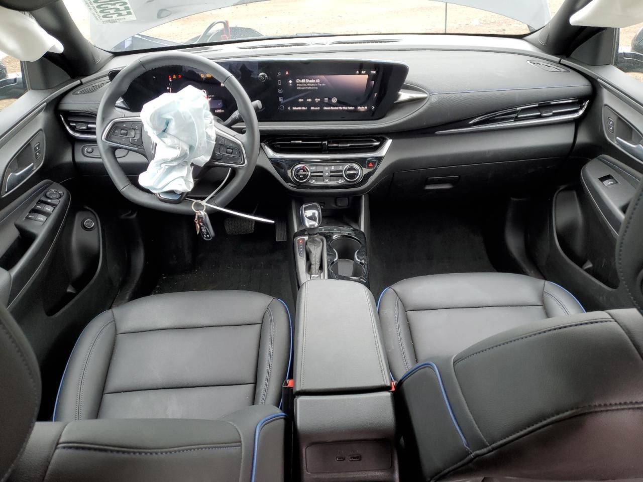 2024 Buick Envista Sport Touring VIN: KL47LBE2XRB202075 Lot: 55361495