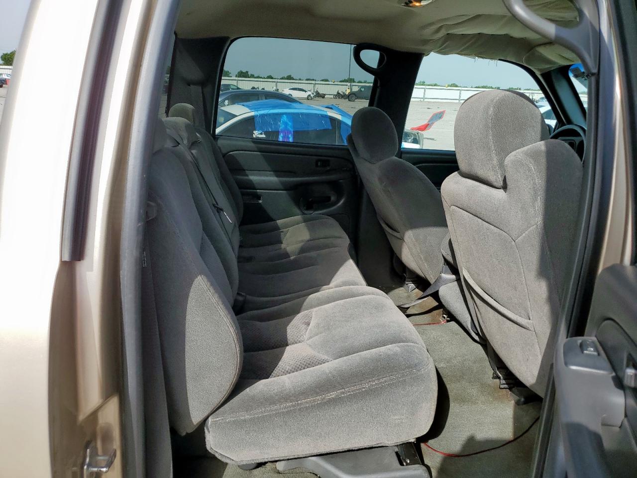 2004 Chevrolet Silverado C1500 VIN: 2GCEC13T241283830 Lot: 56698305