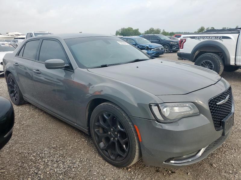  CHRYSLER 300 2019 Szary