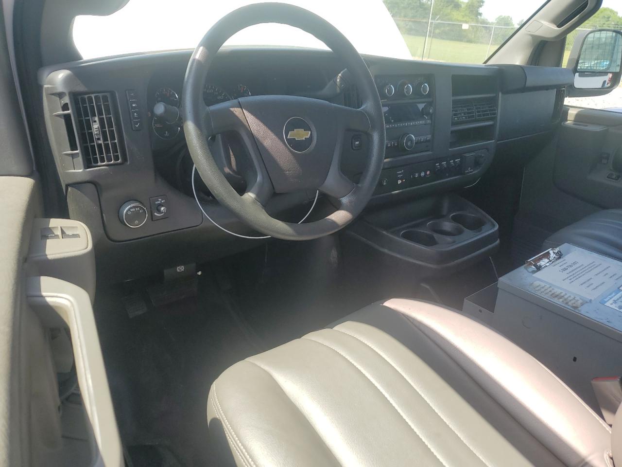 2017 Chevrolet Express G2500 VIN: 1GCWGAFF3H1242634 Lot: 57449875