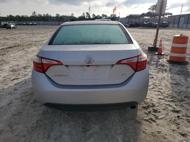 Sedans TOYOTA COROLLA 2014 Srebrny