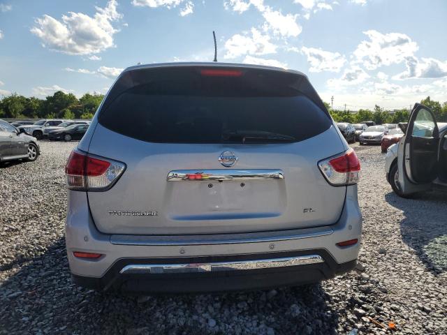  NISSAN PATHFINDER 2015 Srebrny
