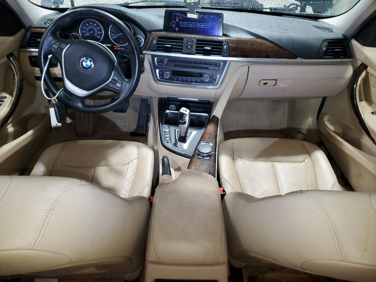 2015 BMW 335 Xi VIN: WBA3B9C52FF589221 Lot: 58531965