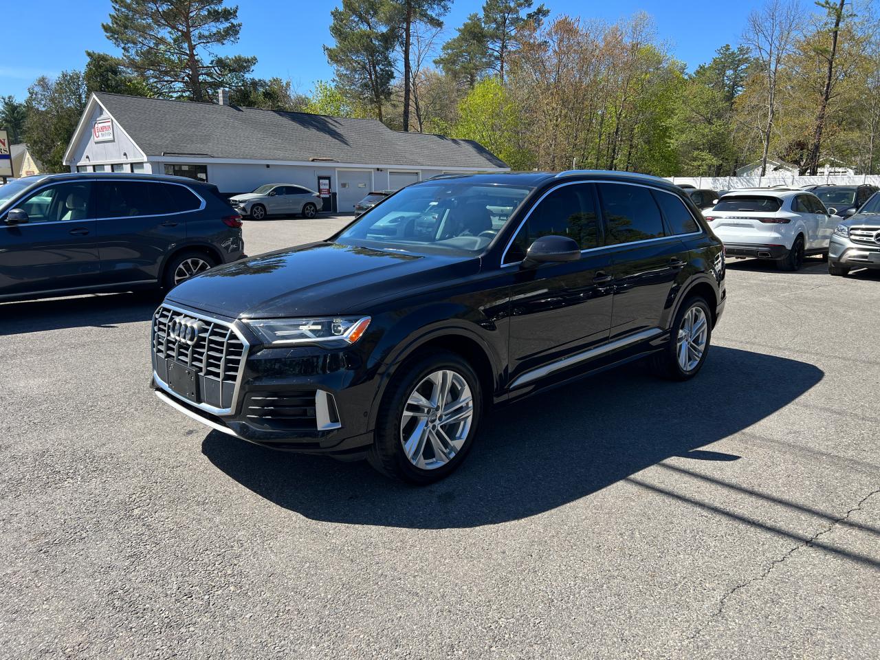 2020 Audi Q7 Premium Plus for Sale in North Billerica, MA - Minor Dent/Scratches