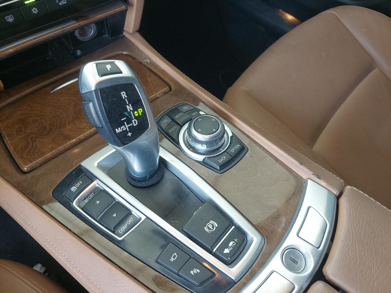 WBAKB2105CDX88149 - 2012 Bmw 7 SERIES - #55004285