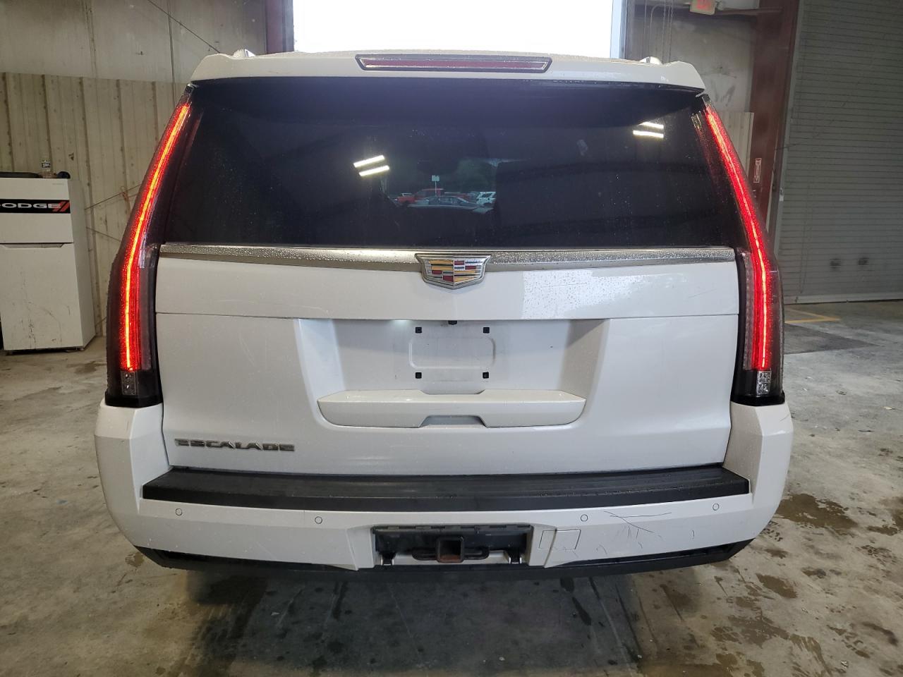 2016 Cadillac Escalade Platinum VIN: 1GYS4DKJ0GR222208 Lot: 56379605