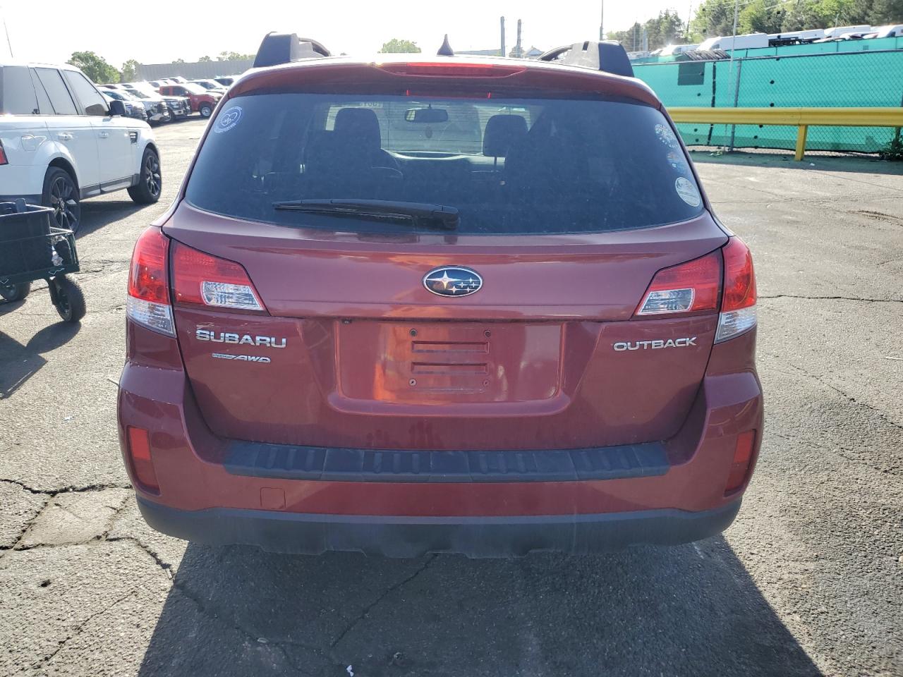 2014 Subaru Outback 2.5I Limited VIN: 4S4BRCLC6E3322293 Lot: 56737445